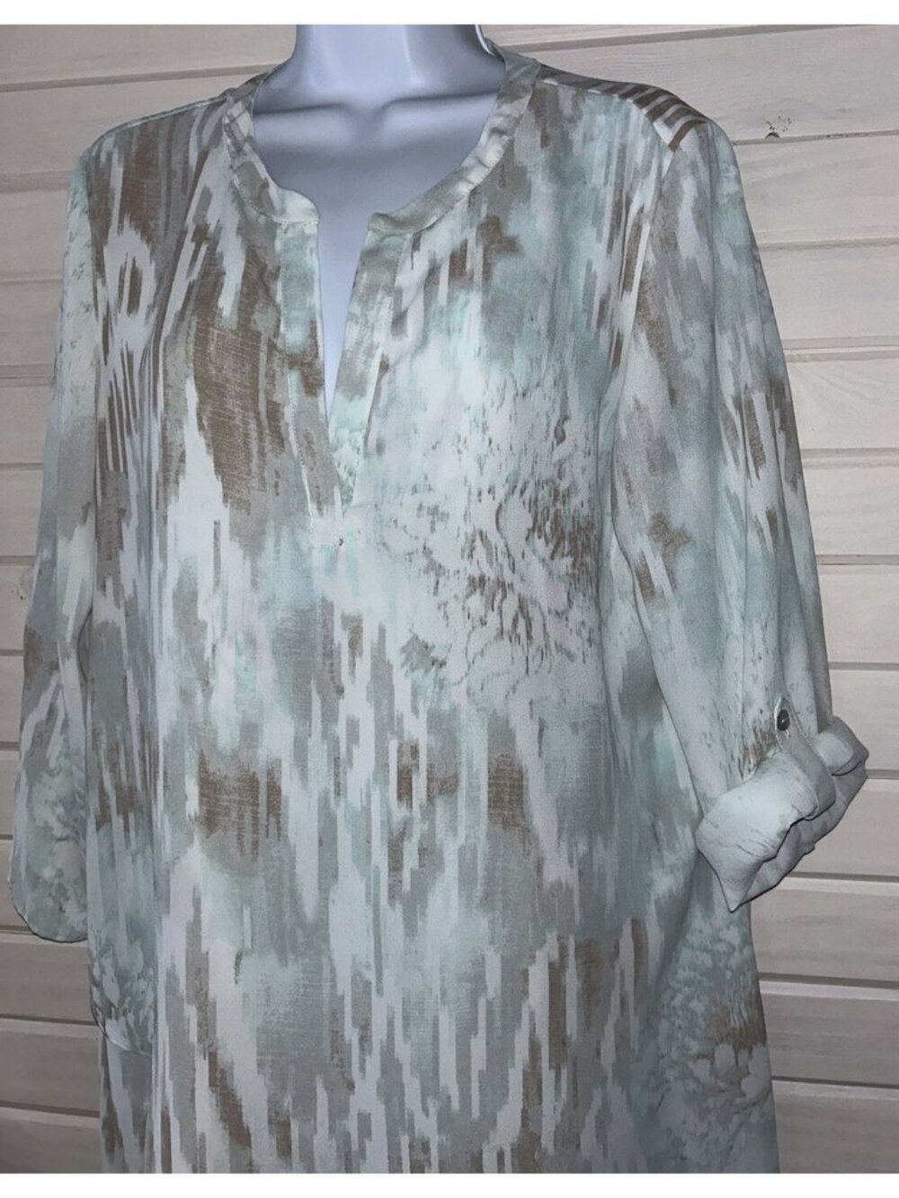 Chicos Sz 1 (MEDIUM) Layered Popover Tunic Mint Green Taupe Roll Tab Sleeves EUC